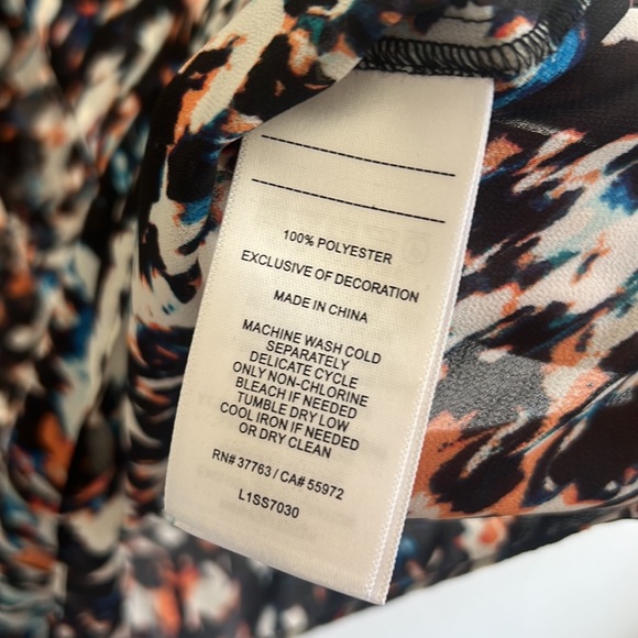 Laundry by Shelli Segal blouse from Nordstrom - Picture 10 of 10